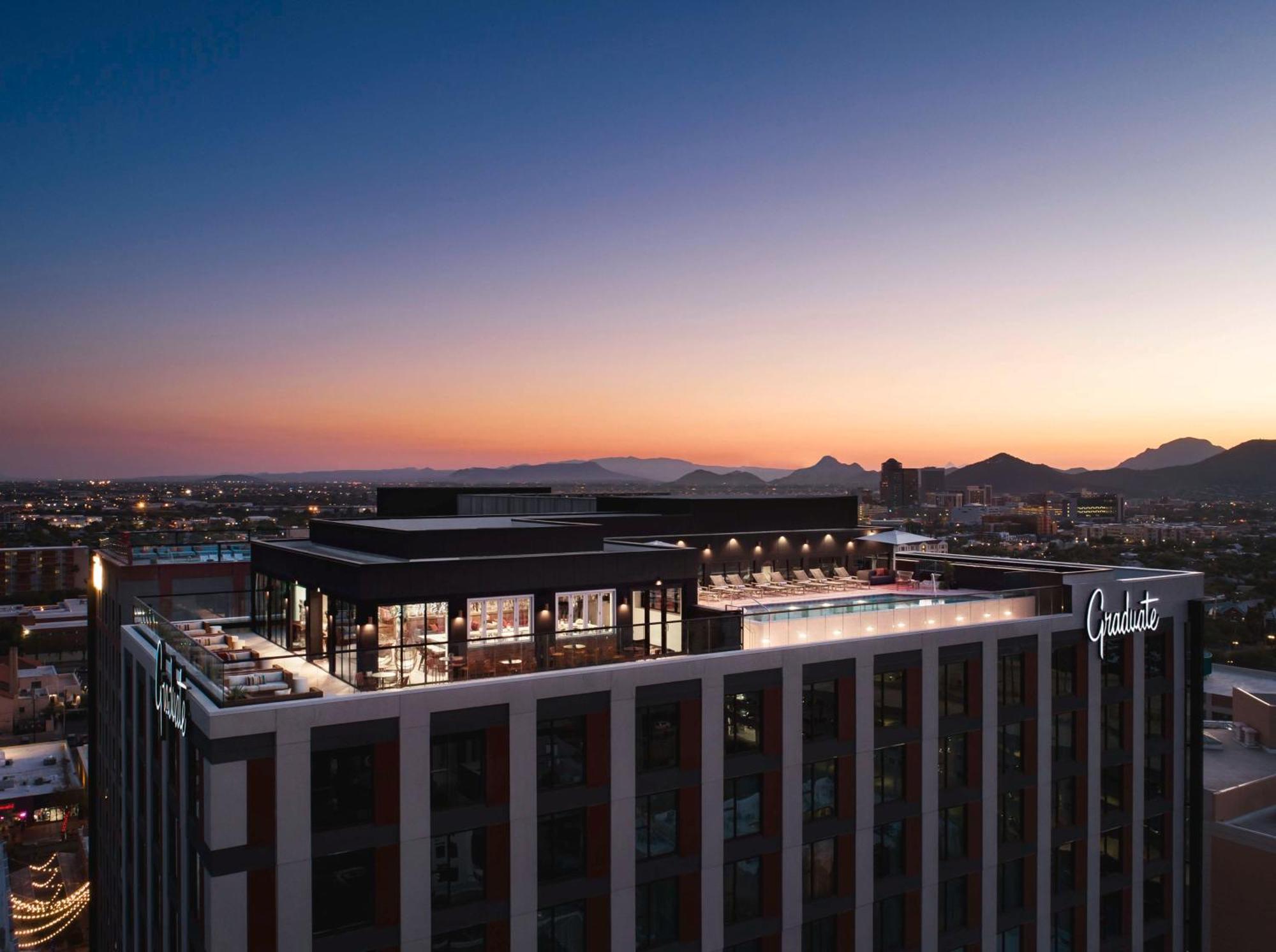 Graduate By Hilton Tucson Hotel Buitenkant foto