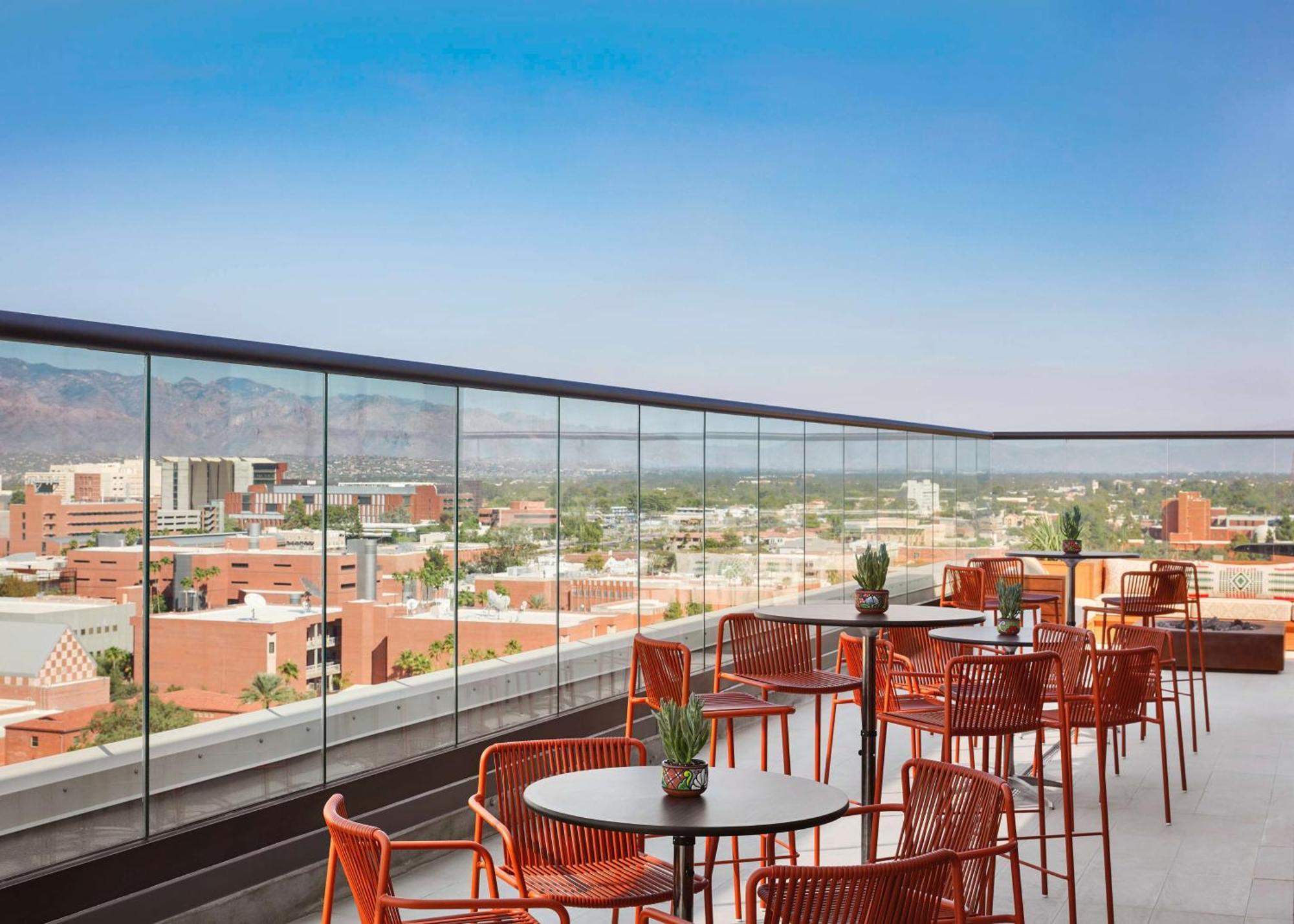 Graduate By Hilton Tucson Hotel Buitenkant foto