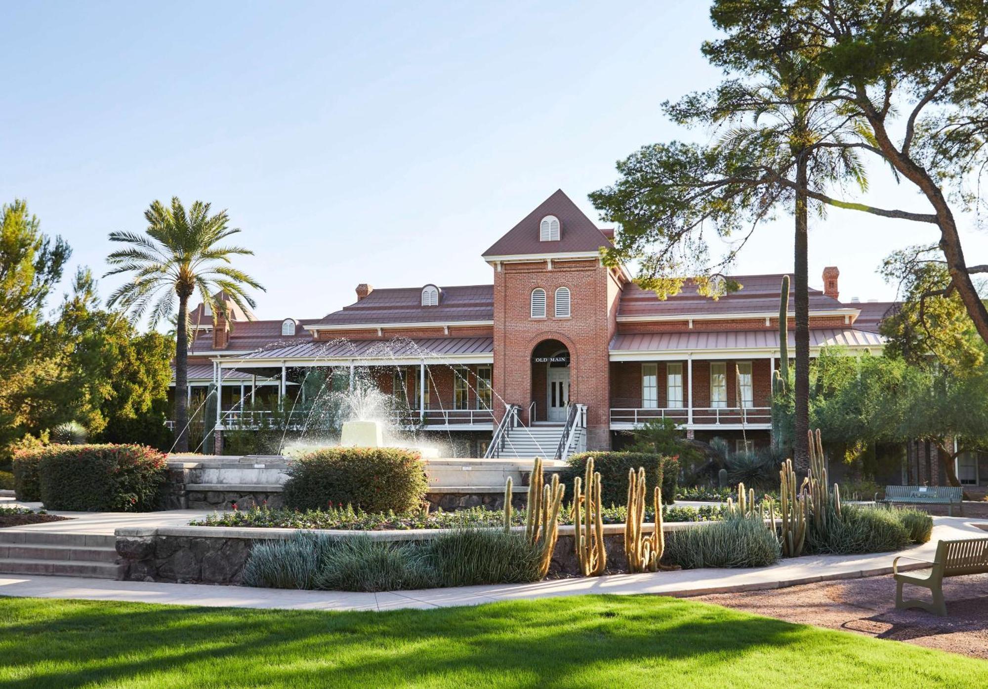 Graduate By Hilton Tucson Hotel Buitenkant foto